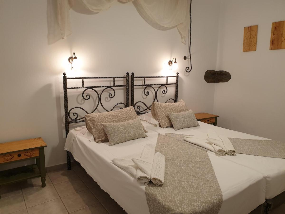 Sifnos Hotel Benaki Platis Gialos  外观 照片