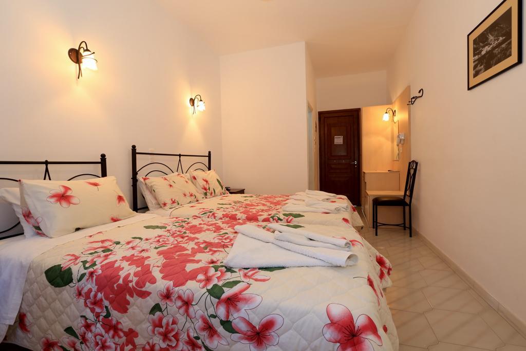 Sifnos Hotel Benaki Platis Gialos  外观 照片